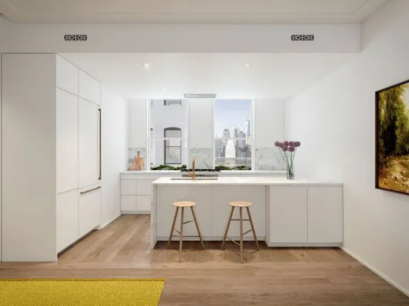 171 Columbia Heights image 1 of 9