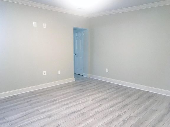 2nd image of 401 Commonwealth Ave APT 10A