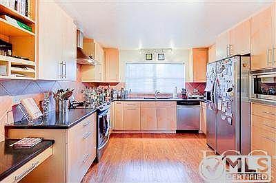 2nd image of 1330 Jambalana Ln