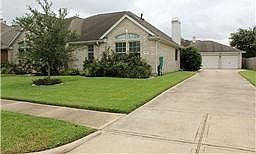 1st image of 3211 W Oaks Blvd