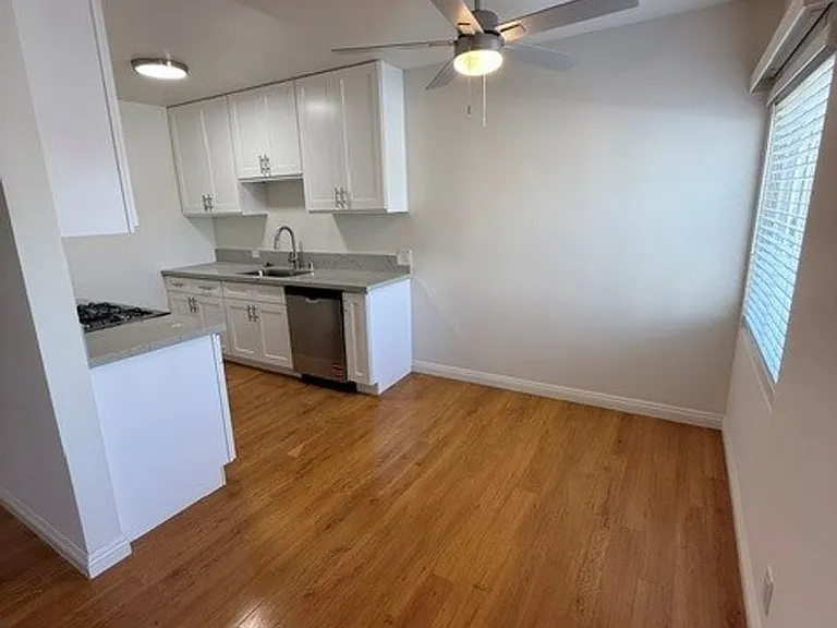 459 Orange Ave — Photo 13