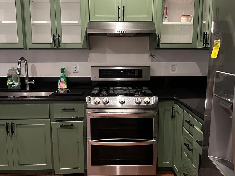 1317 W 49th St — Photo 35