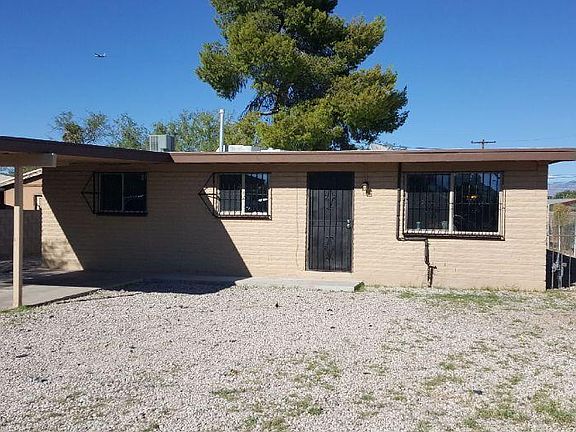 2nd image of 2711 E Menor Sv