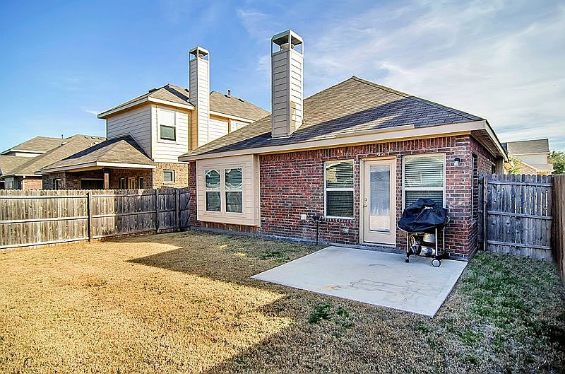 1st image of 12041 Walden Wood Dr