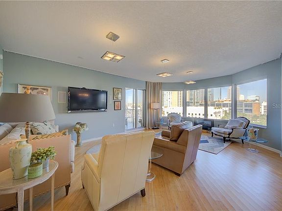 5th image of 371 Channelside Walkway Way #502