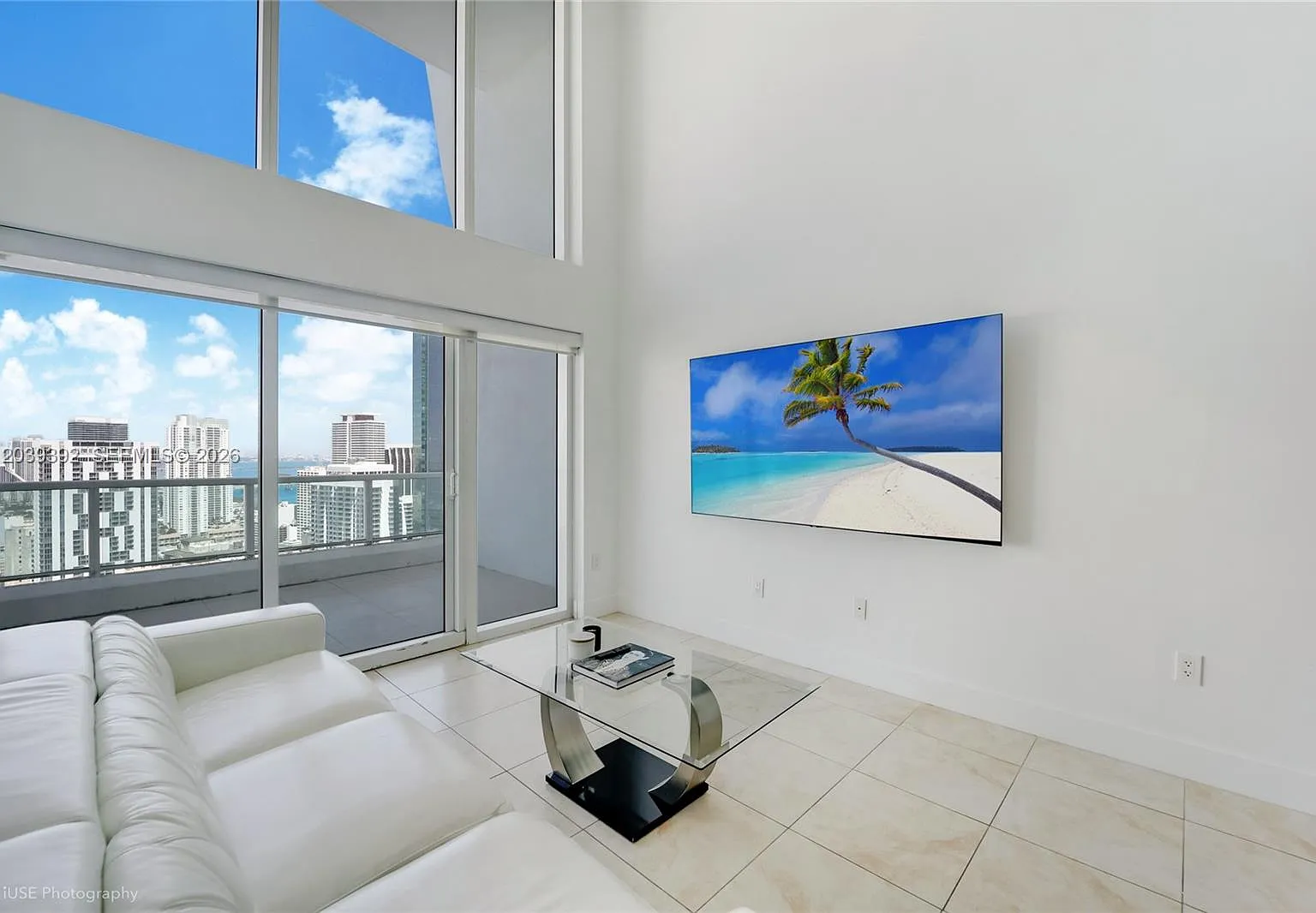 Brickell On The River S T — Photo 2