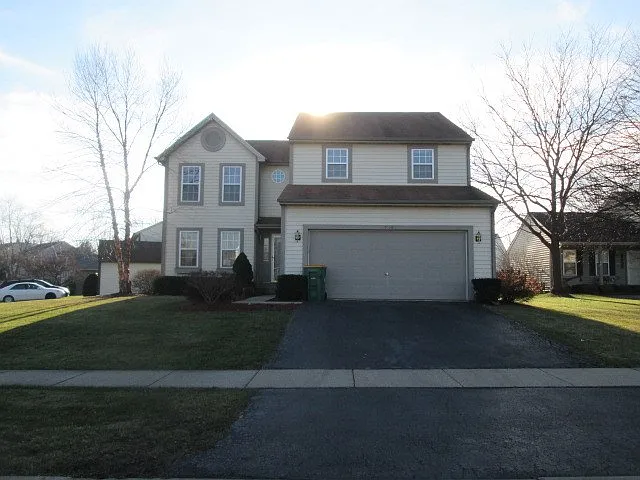 2136 N Oakleaf Ct photo 1