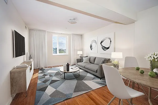 Rented by Level Group | media 10