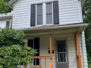 203 S Prospect St, Kent, OH 44240