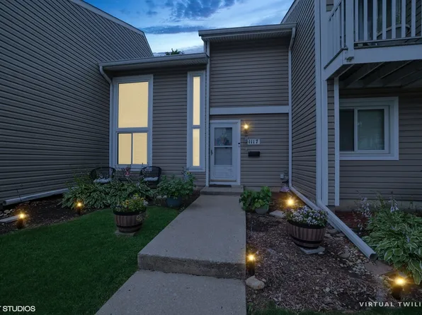 1117 Sausalito Ct #1117, Bartlett, IL 60103