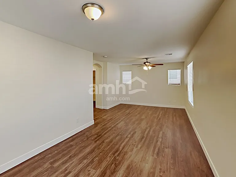 9438 Havasu Canyon Ave — Photo 14