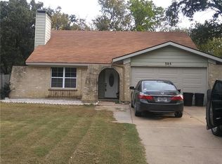 305 Kensinger Ct, Euless, TX 76039