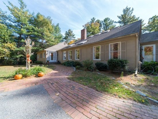 17 Lyman Wheelock Rd South Easton Ma 02375 Zillow