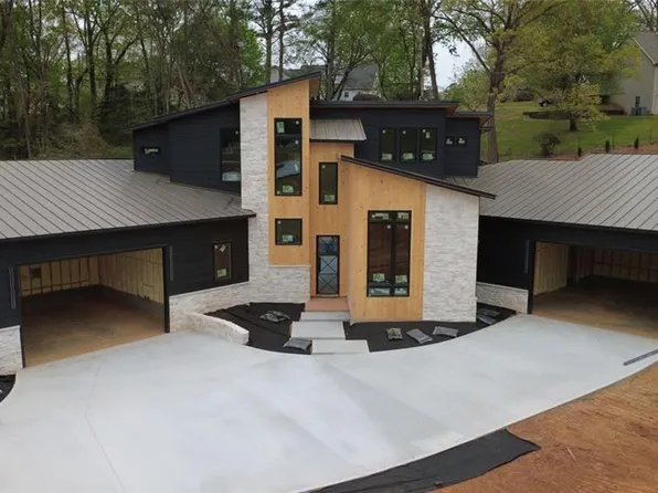 3471 Clarks Bridge Tract #3, Gainesville, GA 30506