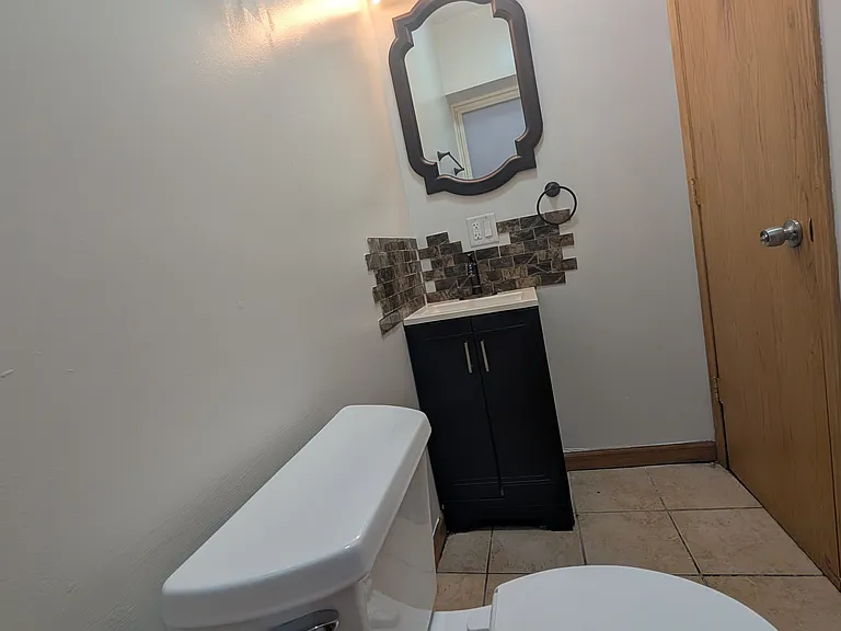 3212 W Warren Blvd #1 — Photo 56