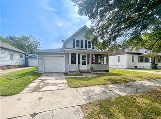 1823 Evelyn St, Perry, IA 50220