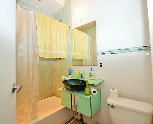 Rented by Sam Tabak | media 29