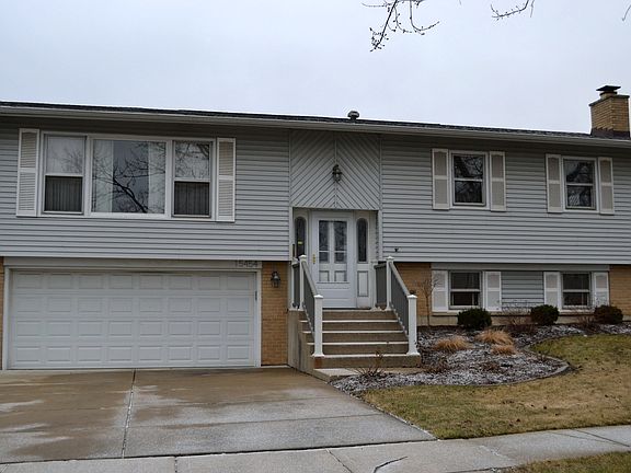 3rd image of 15454 Orogrande St