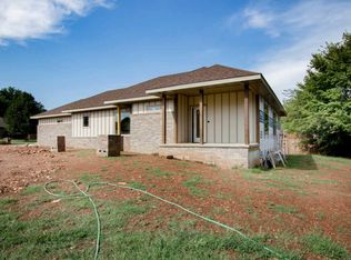 3193 W Grandview St, Springfield, MO 65803