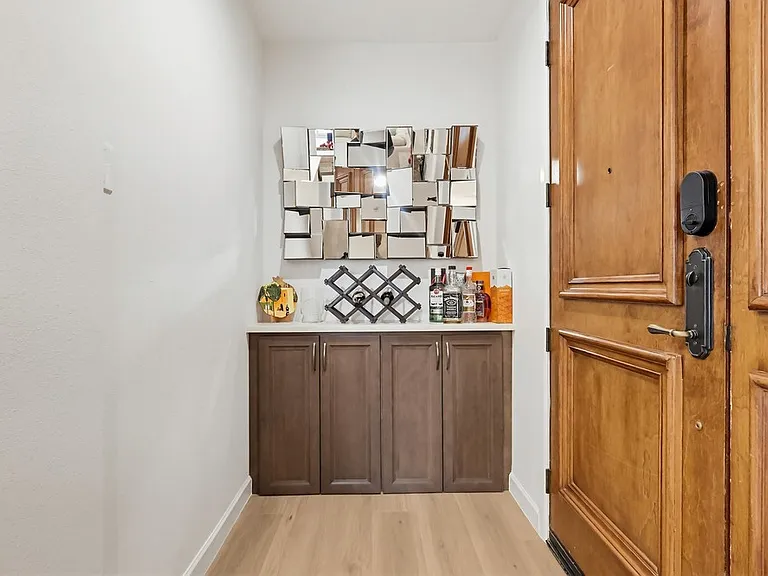 5132 W Maplewood Ave #202 — Photo 10