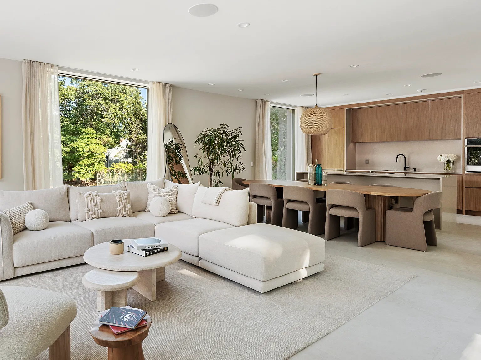 232 Kings Point Road, East Hampton — Photo 2