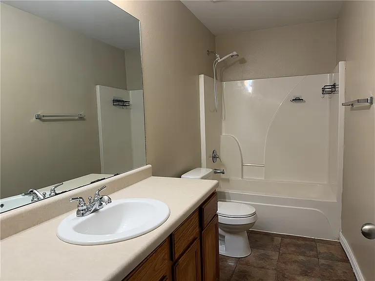 234 Graystone Cir — Photo 10