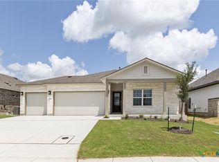 200 Canyon Live Oak St, Seguin, TX 78155