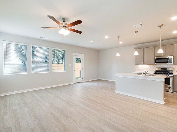 Arcadia E - Family Room