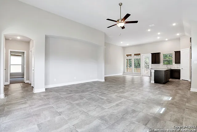 11314 Chapalote Ave — Photo 4