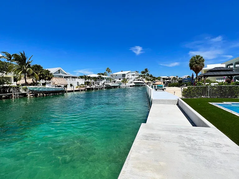 244 W Seaview Dr — Photo 34