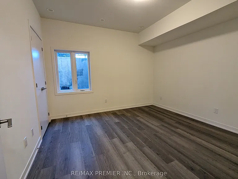 11 Steckley House Ln #409 — Photo 13