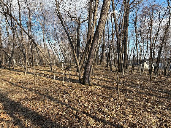 3rd image of 495XX Fish Lake Rd