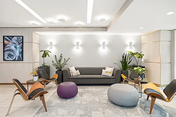 Sold by Compass | media 9