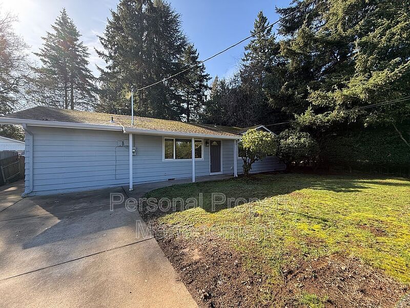 1st image of 3401 E 18th St