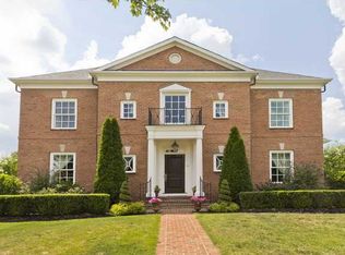 3783 Pembrooke Grn W, New Albany, OH 43054