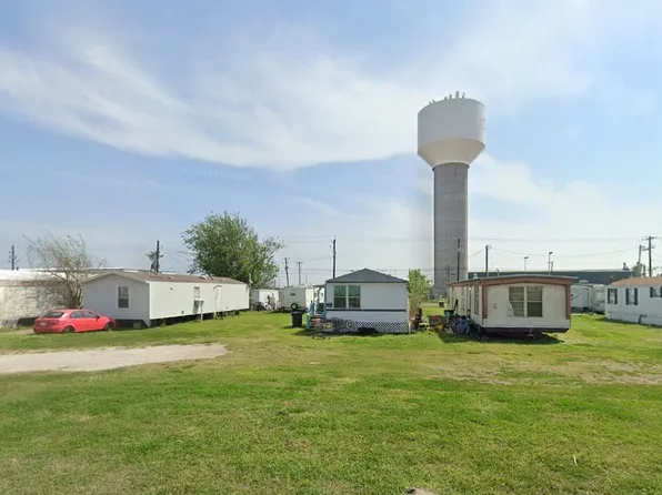 337 S Arch St #18, Aransas Pass, TX 78336