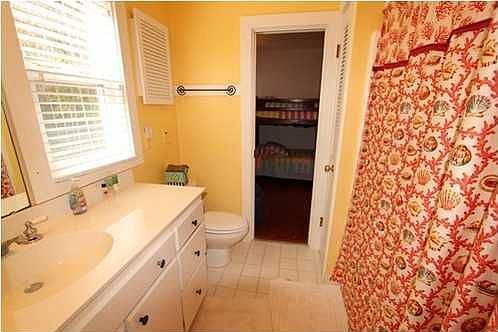 2nd image of 2856 Marshall Blvd