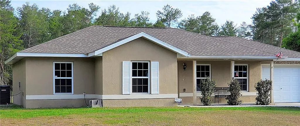 3 bed, 1087 sqft, $1,600 — Photo 1