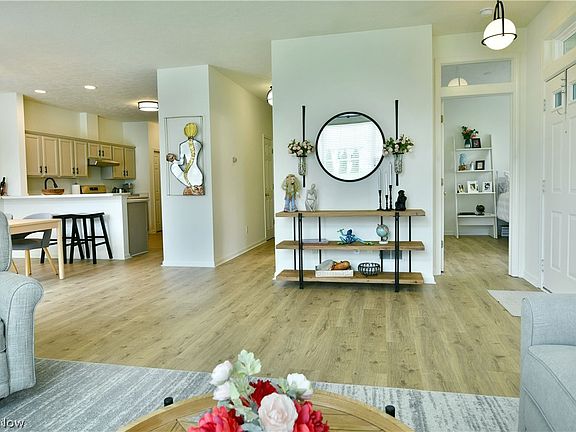 3rd image of 14 Hunters Woods Blvd #D