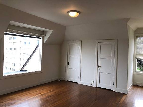 2nd image of 2297 Laguna St APT 10