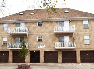 272-276 Walnut St, Newark, NJ 07105