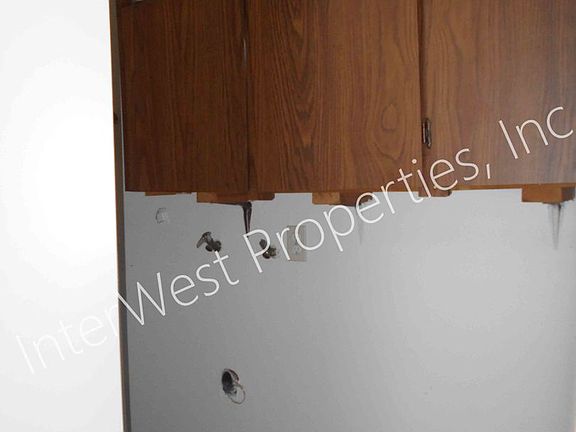 3rd image of 13131-13139 SE Division St #13135