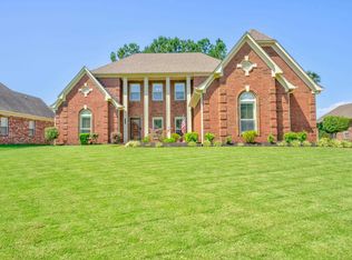 9025 Carriage Creek Rd, Arlington, TN 38002