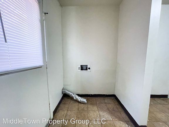 5th image of 4707 W Garver Dr