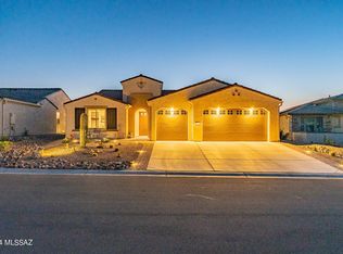 1821 N Stone Gulch Pl, Green Valley, AZ 85614