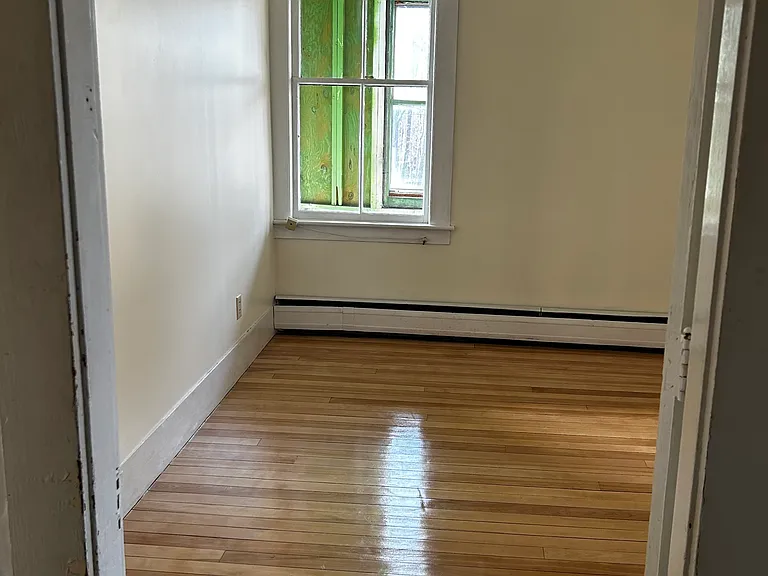 31 Cogswell St #2 — Photo 5
