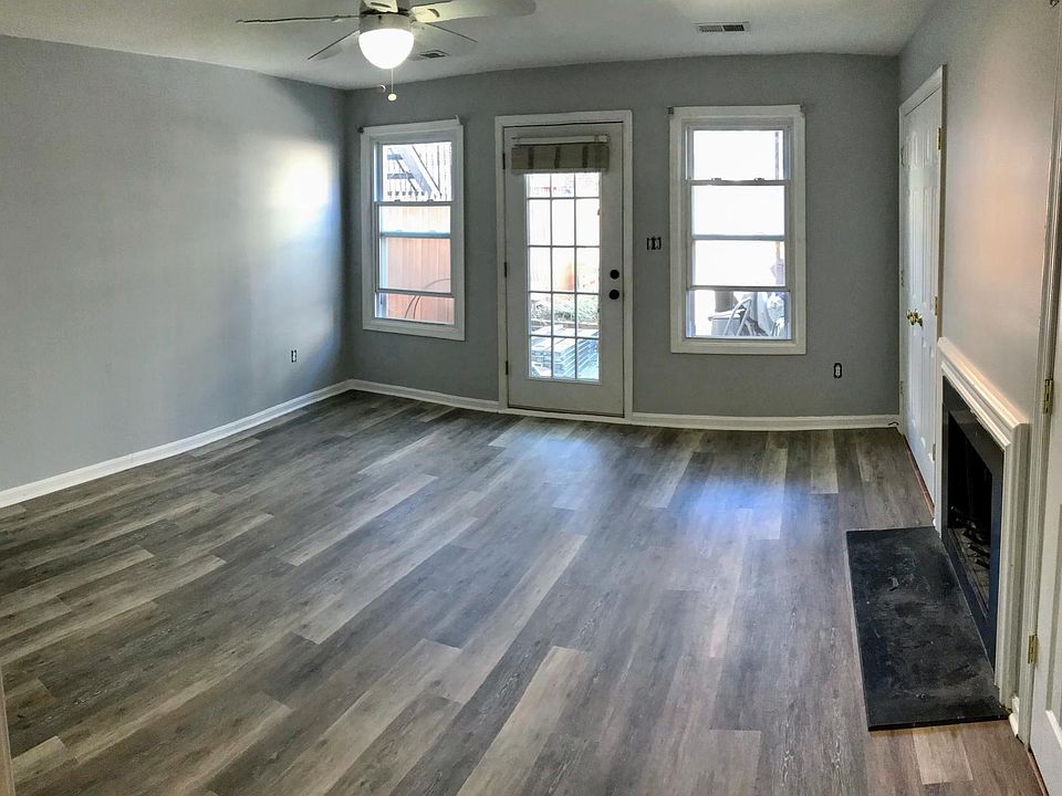 Huge living and dining room space. Could double as a second
