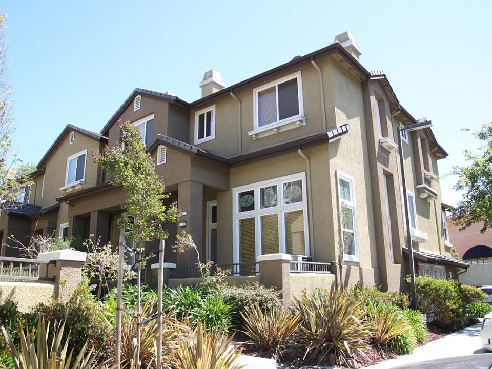 Exterior of Building-Corner Lot