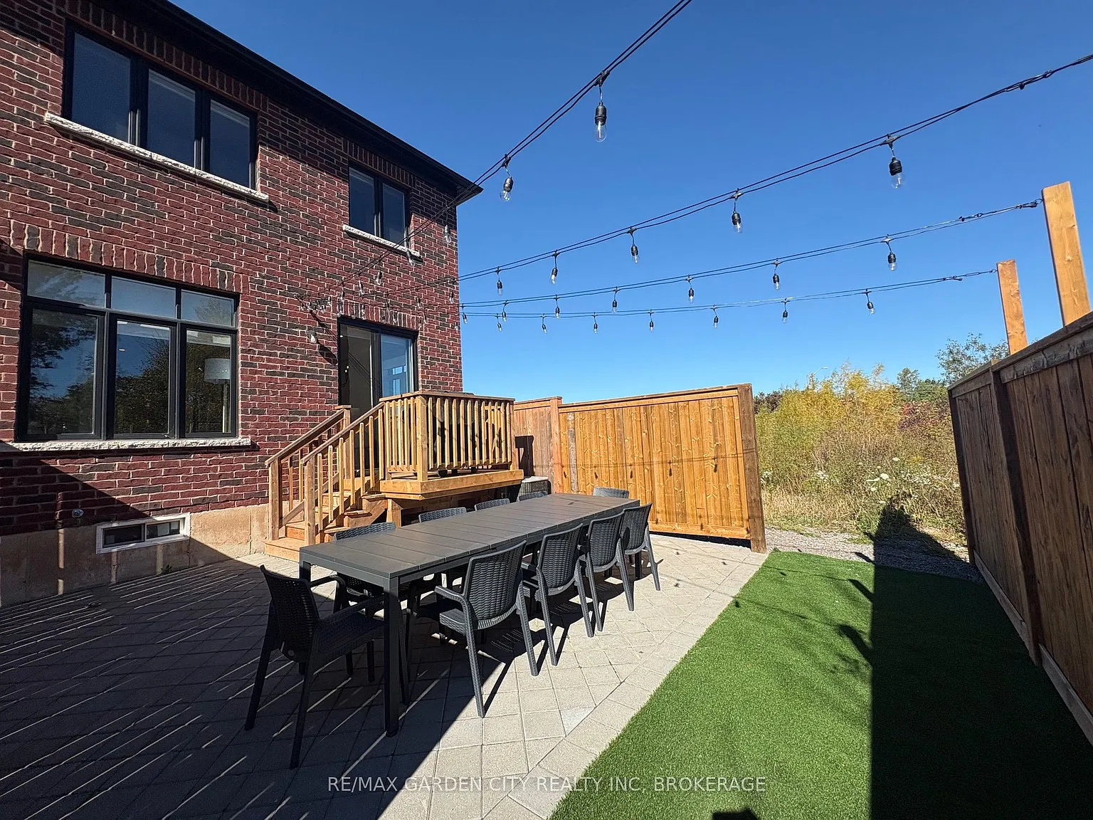 3 bed, $3,299 — Photo 2