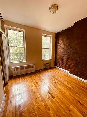 Rented by Voro NYC | media 23